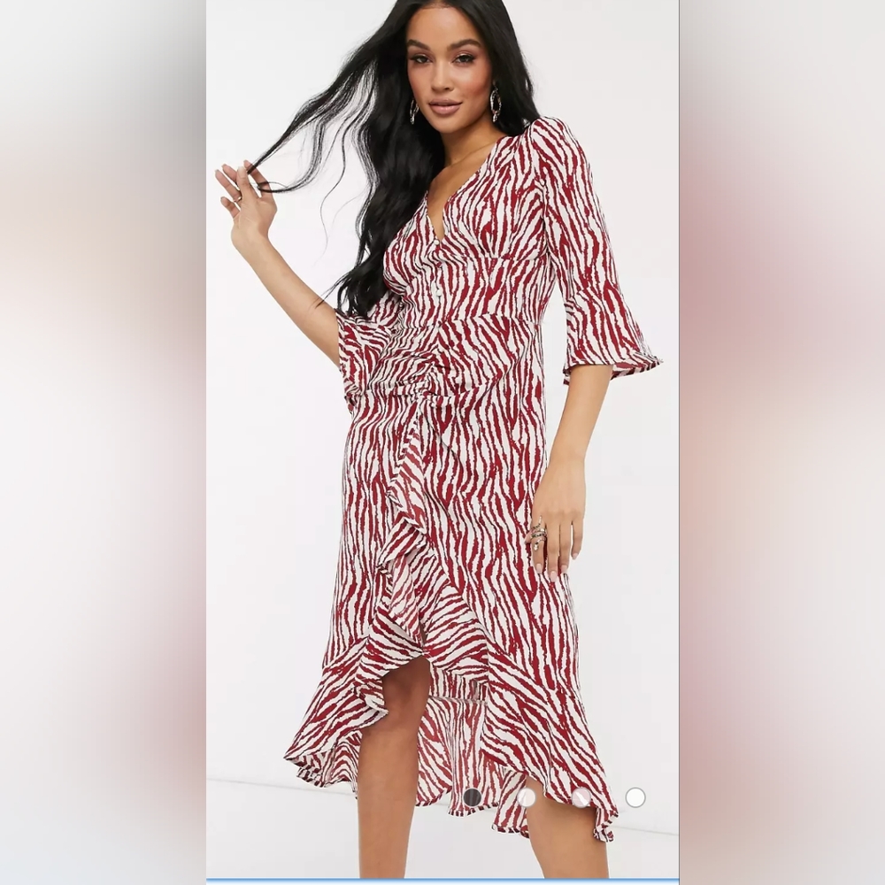 NWT Pretty Darling Dress